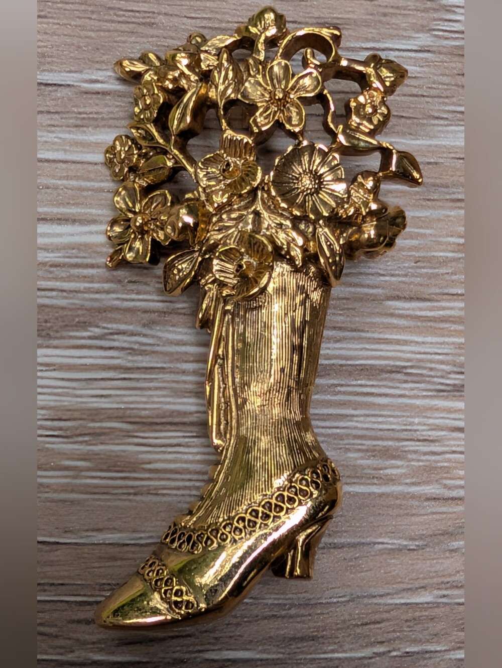 Vintage Gold Tone Victorian Floral Boot Brooch